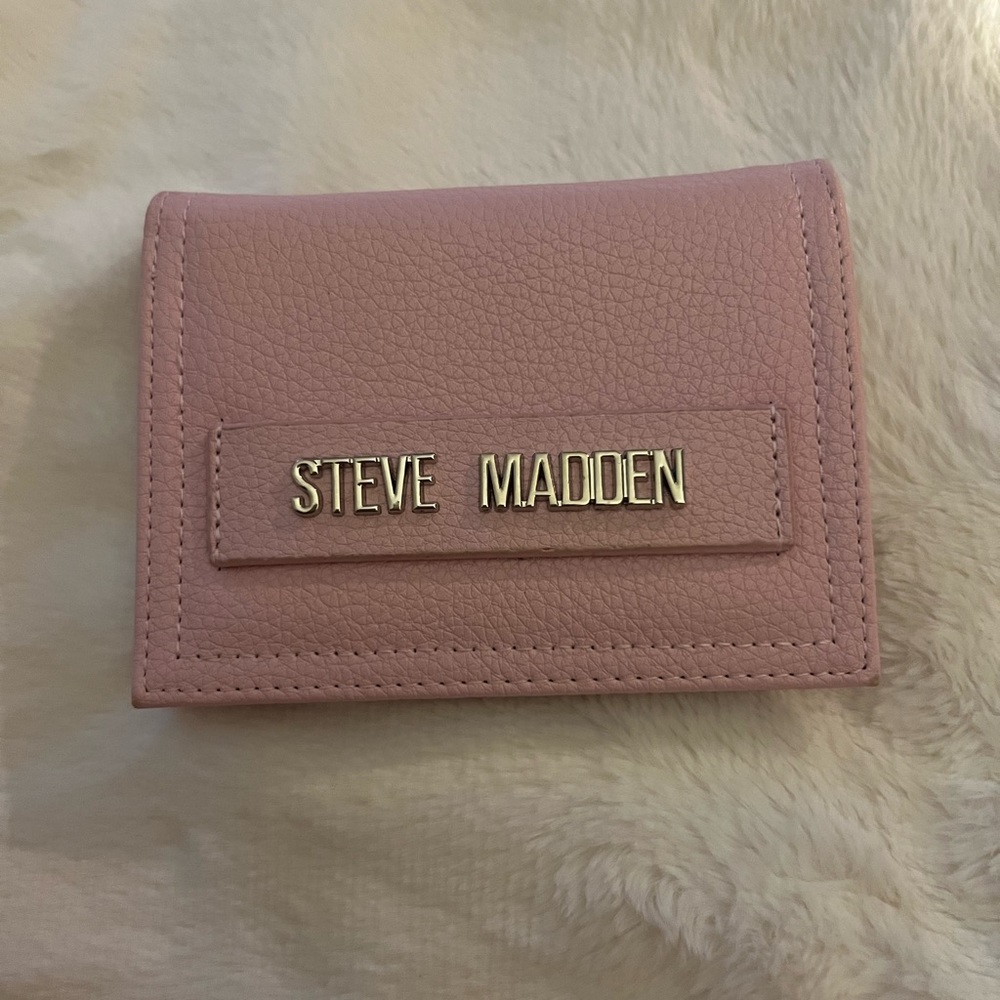 Steve Madden wallet